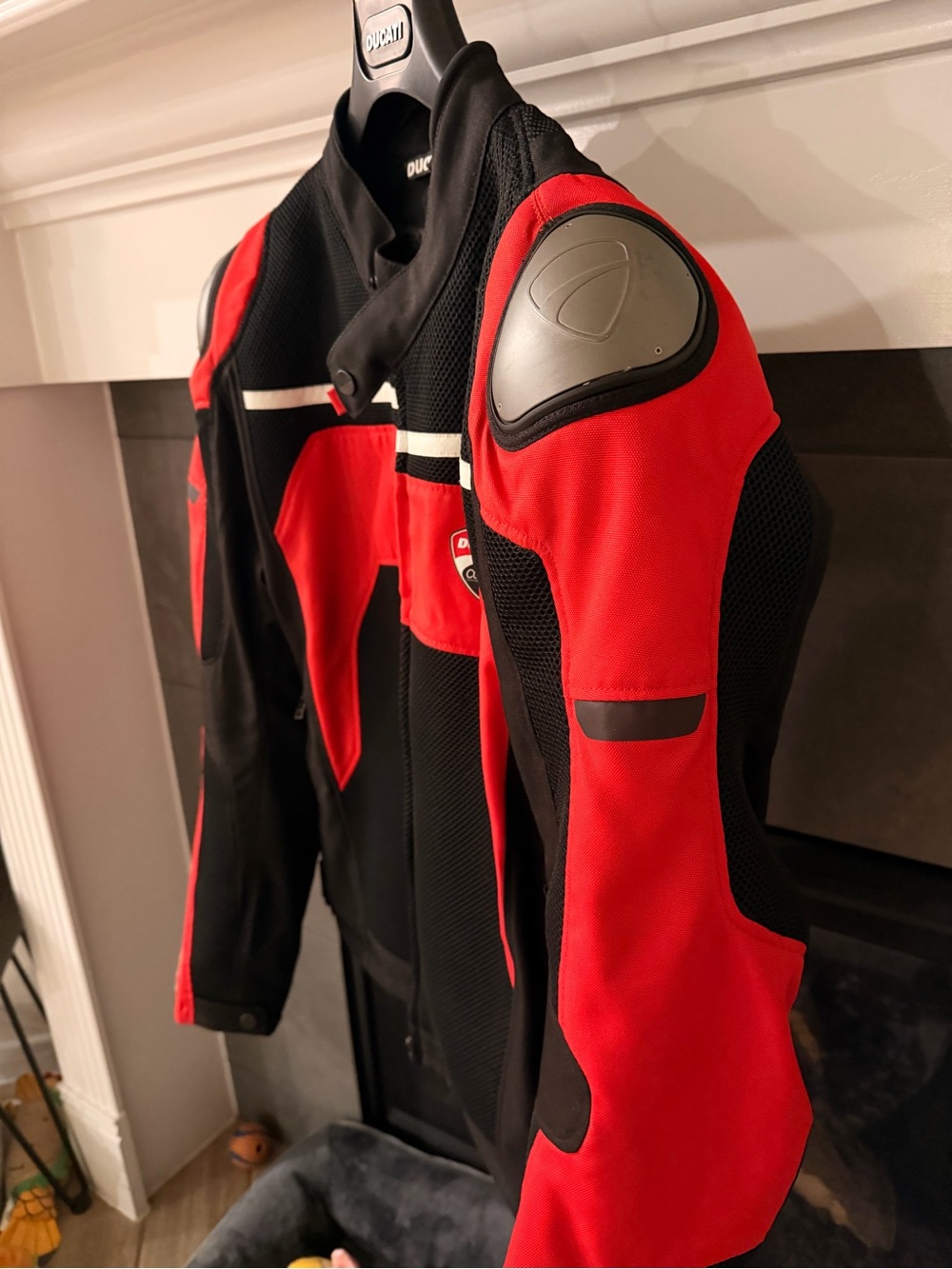 Ducati Corse Tex C2 Jacket - Black & Red - Picture 5 of 8